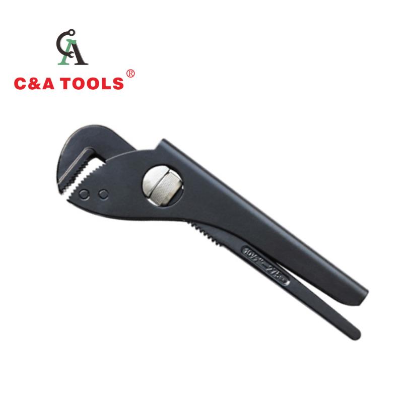 How To Operate The Tongs Safely?